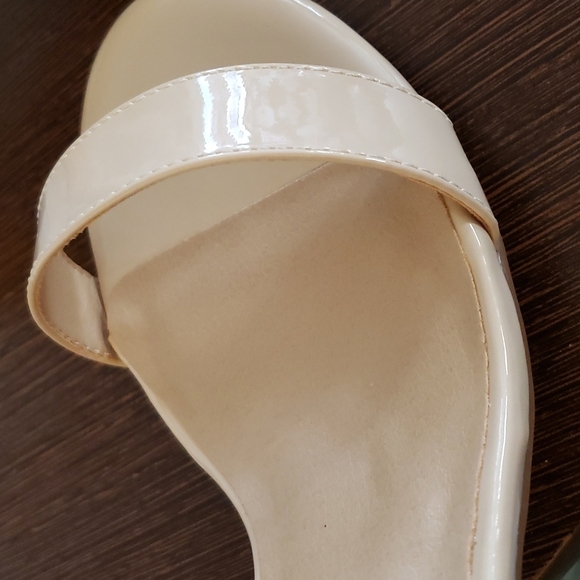 IDIFU Nude Patent PU 3 Inch Heel Sandals for Women size 11 - Picture 9 of 10